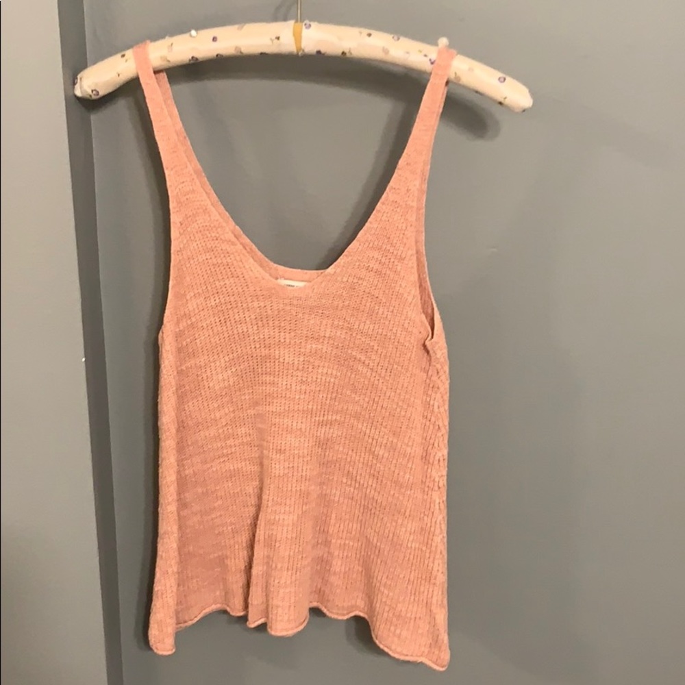 Knitted pink American eagle tank